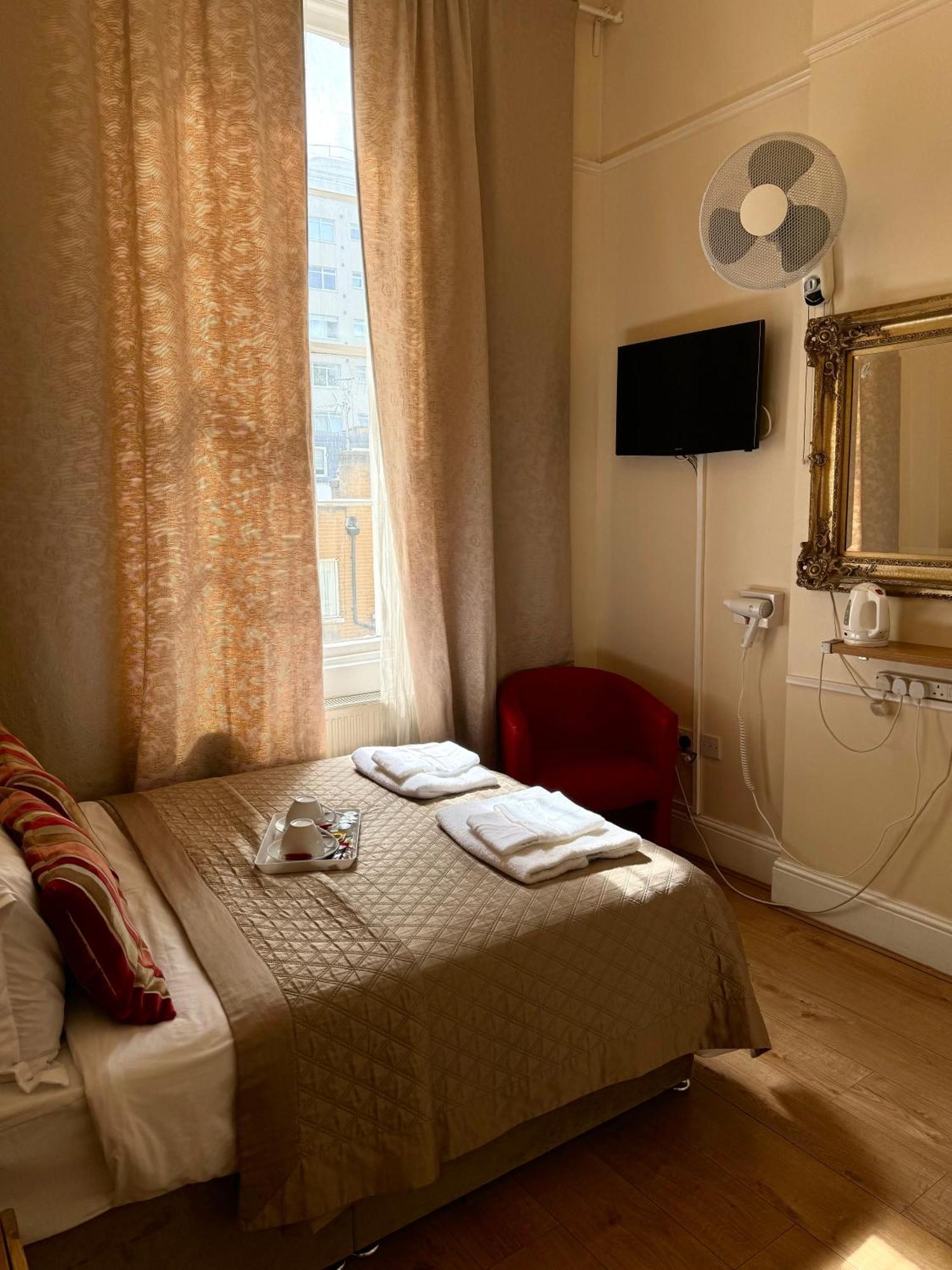 Abc Hyde Park Hotel Лондон Экстерьер фото