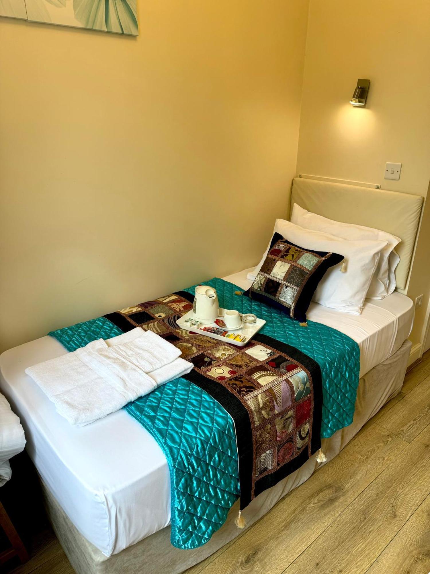 Abc Hyde Park Hotel Лондон Экстерьер фото
