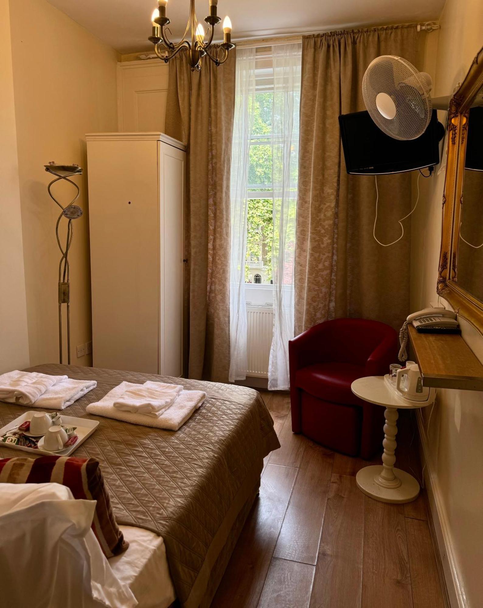 Abc Hyde Park Hotel Лондон Экстерьер фото